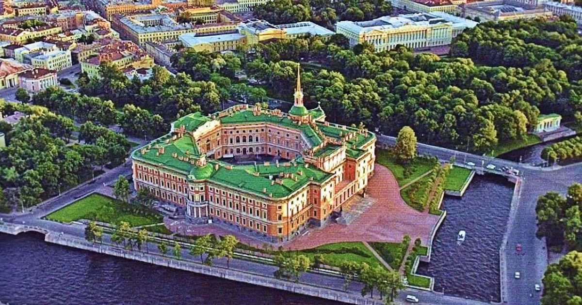 Павловский дворец: история и полный обзор архитектуры и интерьеров резиденции павла i